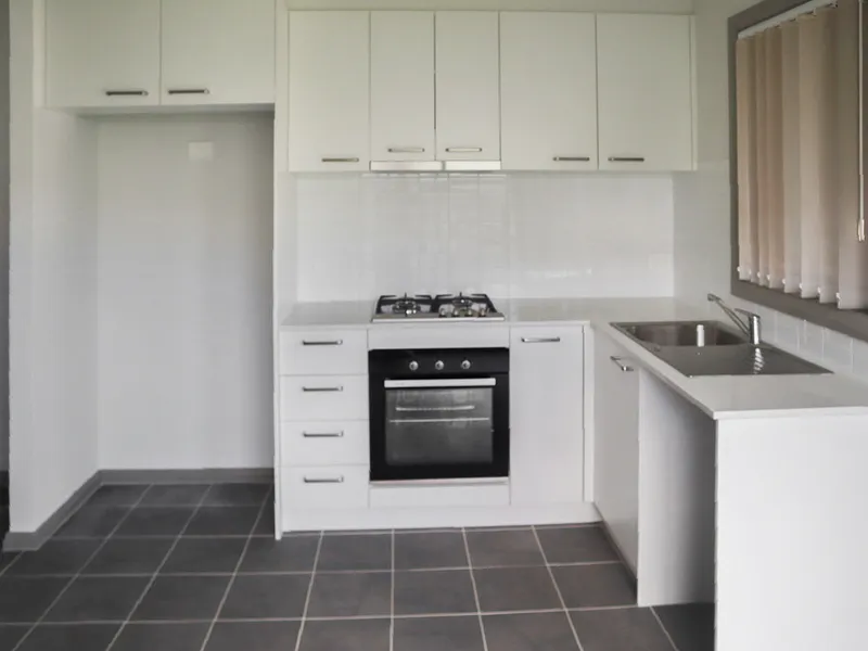 Brand new modern granny flat with single car garage