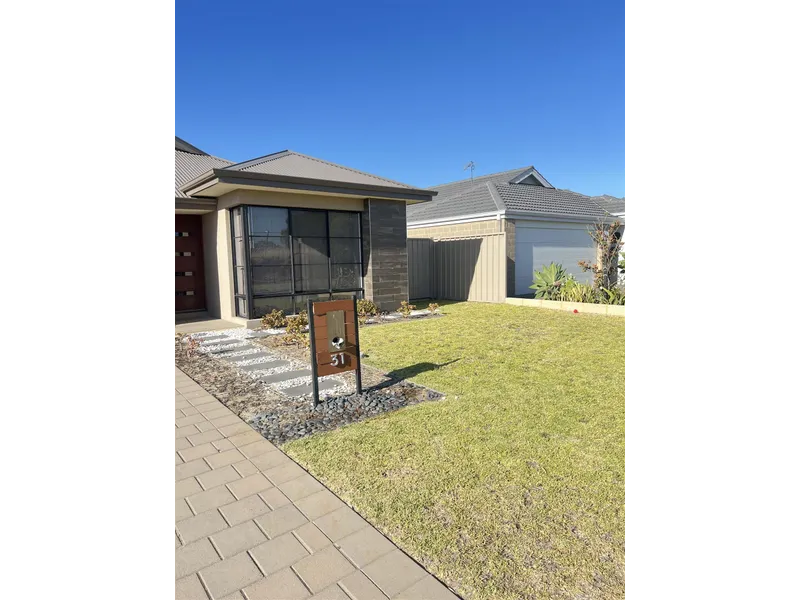 Stunning 4-Bedroom Family Home in Karnup