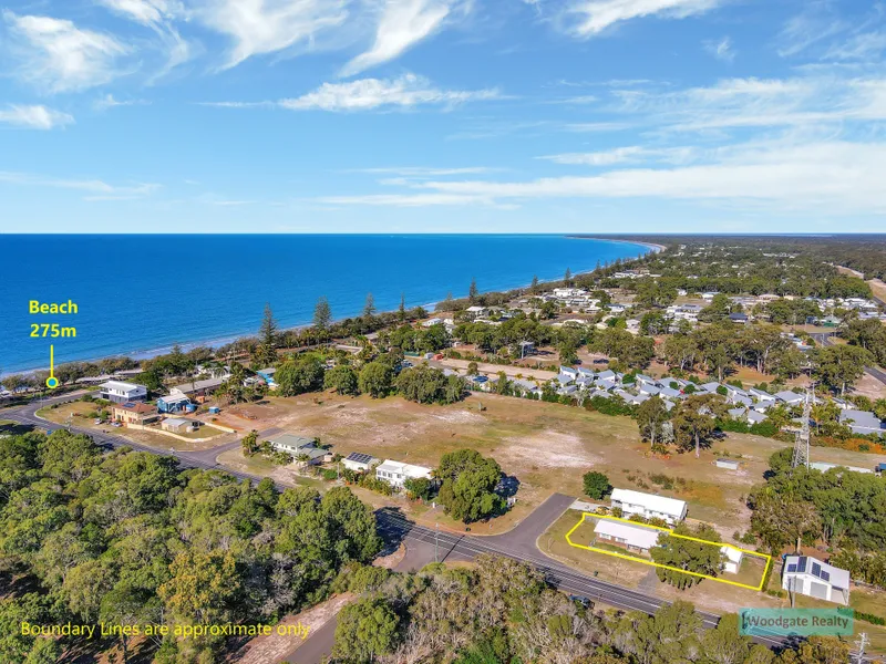 WOODGATE BEACH AT THE END OF THE STREET