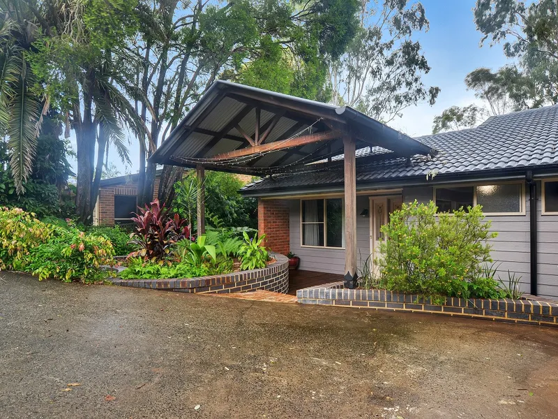 Brilliant location- East Lismore Heights