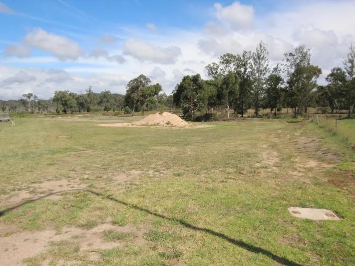 1 ACRE BUILDING BLOCK, 6KM FROM STANTHORPE