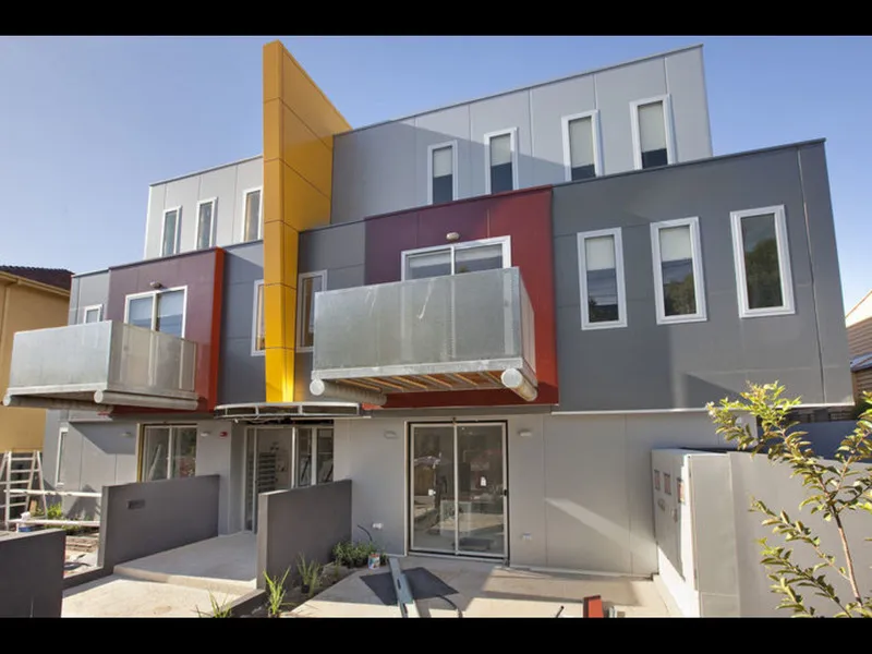 FULLY FURNISHED - STUDENT ACCOMMODATION