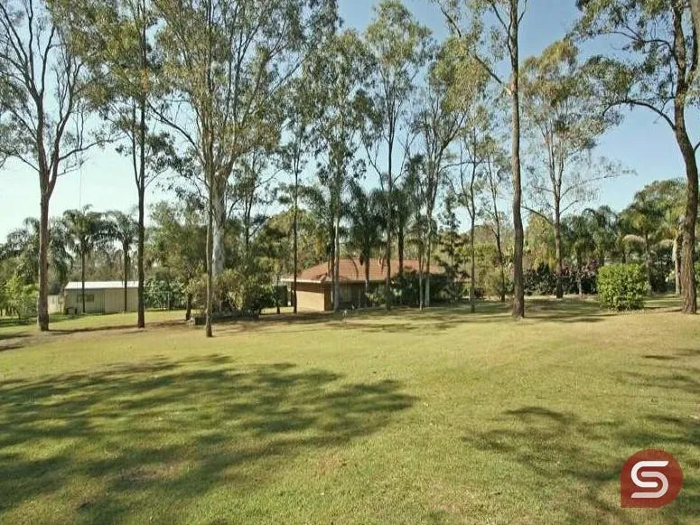 Country Living At It's Finest!