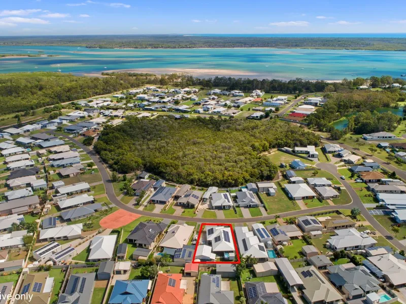LUXURY LIFESTYLE! MAKE YOUR DREAM OF OWNING A BEAUTIFUL COASTAL PROPERTY COME TRUE!