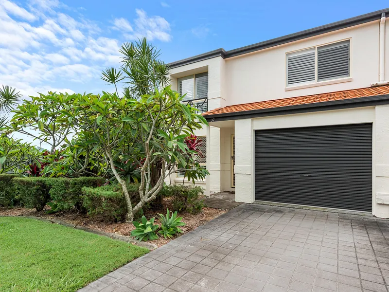 FANTASITC OPPORTUNITY FOR THE ASTUTE BUYER