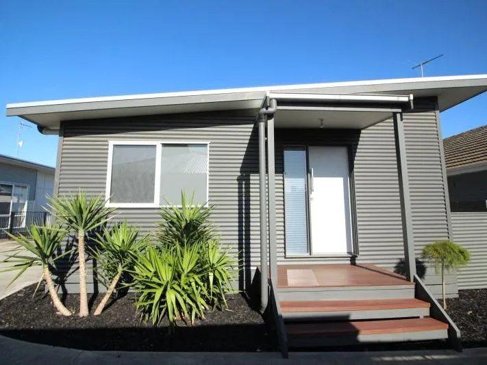 NEAT AND TIDY TWO BEDROOM UNIT
