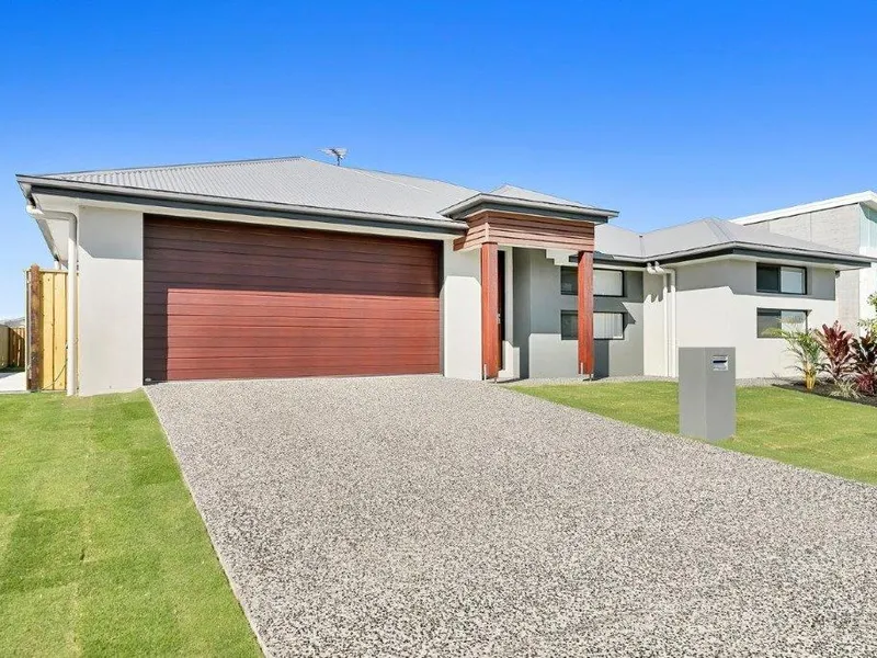 BRAND NEW LUXURY 4 BEDROOM HOME