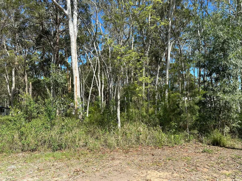 668m2 North End $49,000