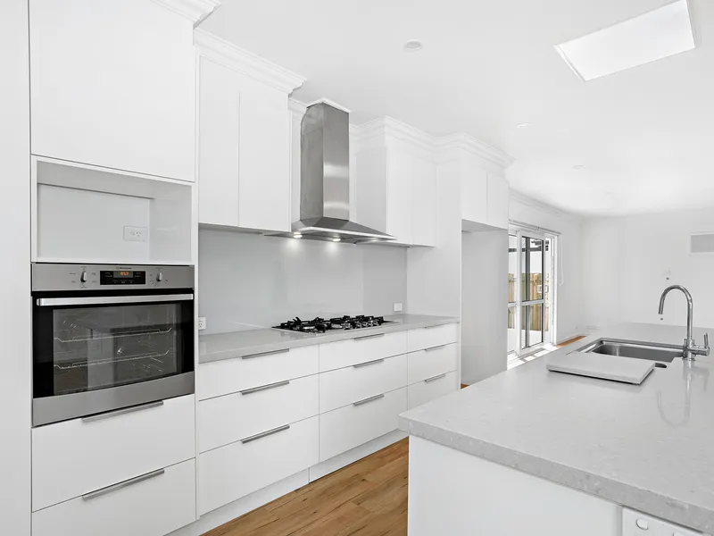 SHORT TERM LEASE - 3 MONTHS