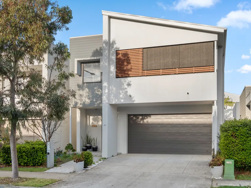 Freestanding home in the Fairwater Estate