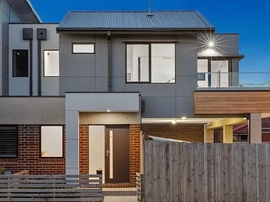 Stunning Brand New Townhouse