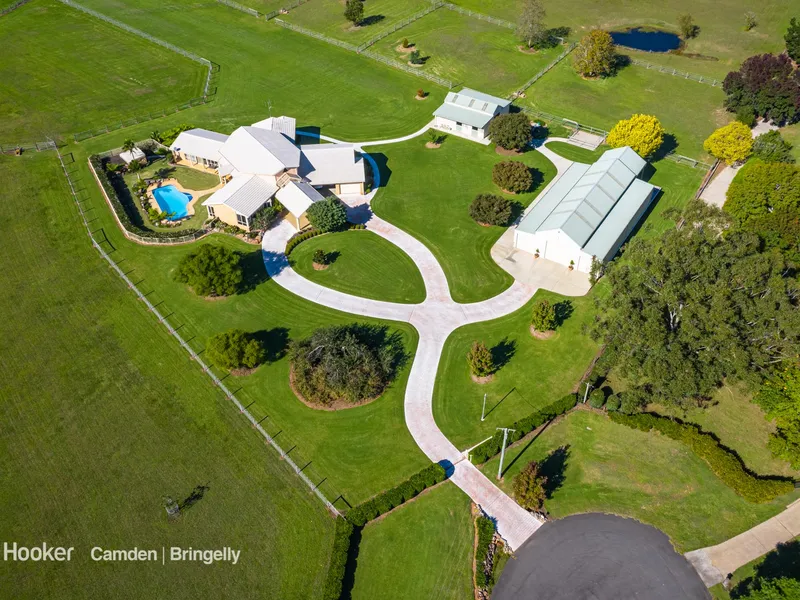 Over 15 Glorious Acres! Straight out of a picture book