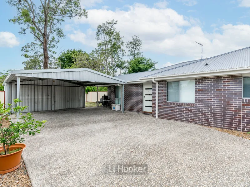 DUAL LIVING ON LARGE BLOCK.