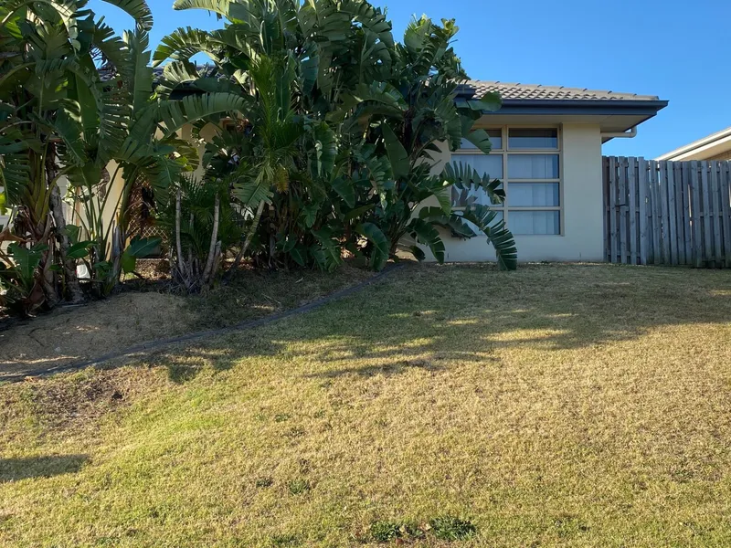 BEAUTIFUL FAMILY HOME IN BAHRS SCRUBB!!