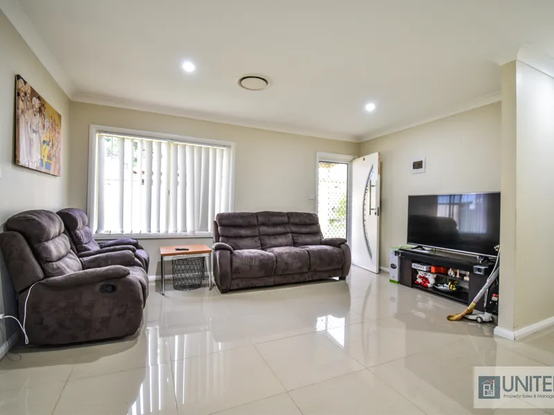 SPACIOUS THREE BEDROOM PROPERTY