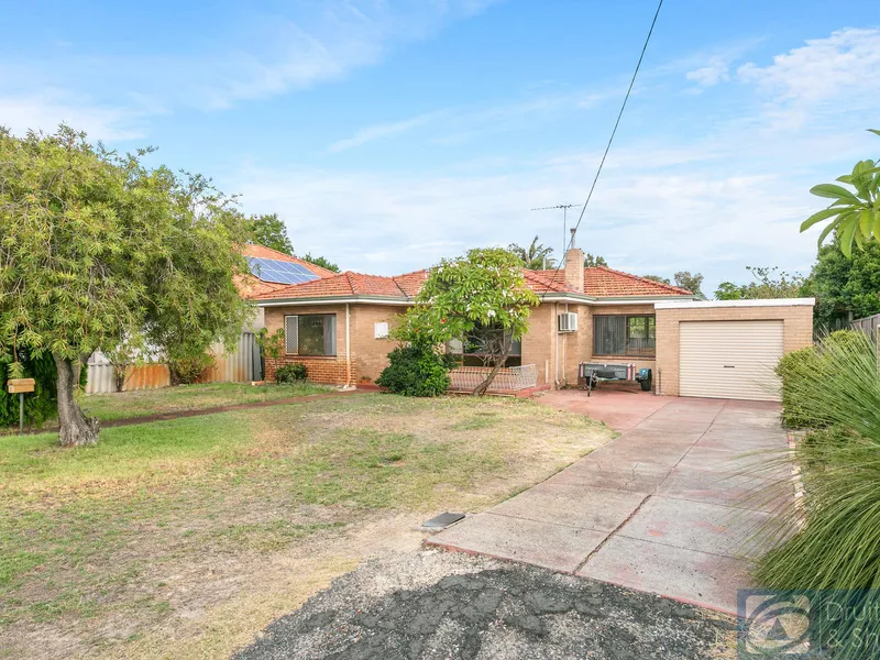 Fantastic home in sought after location!