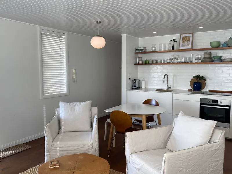 Beachfront Bliss! Fully Furnished