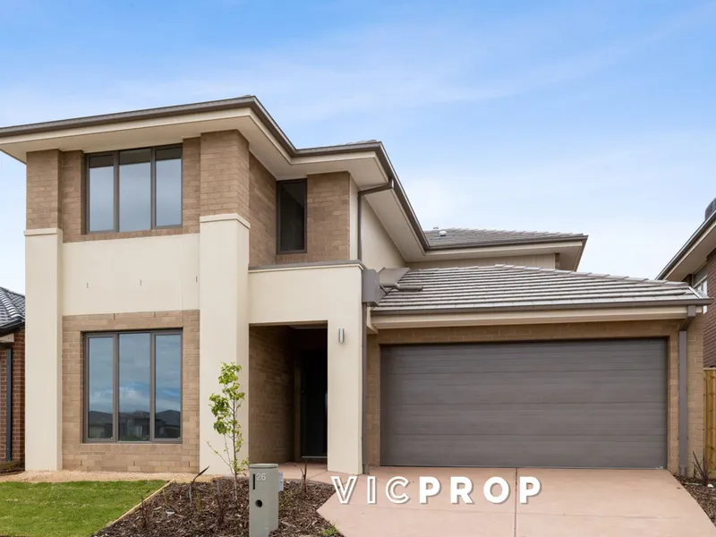 Exceptional Family Home in The Kings Leigh Estate!
