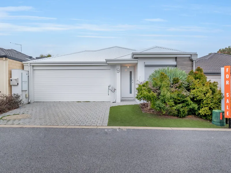 Quality home in perfect location!