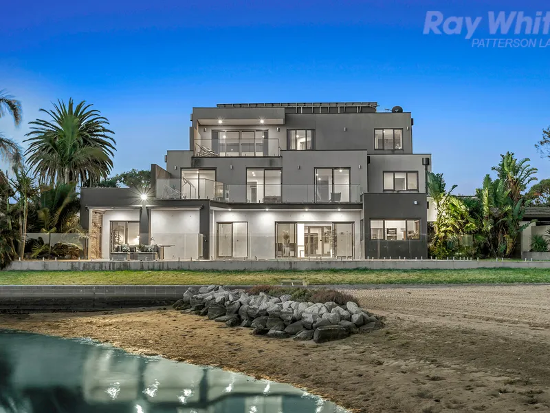 Luxury, lifestyle and a waterfront position