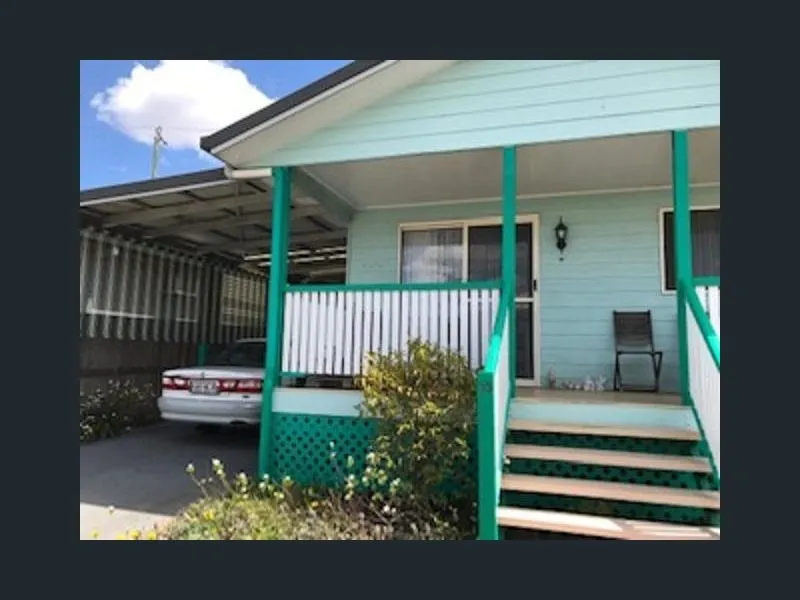 73 /25 Coopers Rd Willowbank.