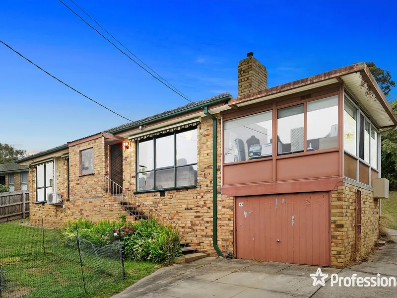 COMFORTABLE FAMILY LIVING WITH TEMPTING FUTURE POSSIBILITIES