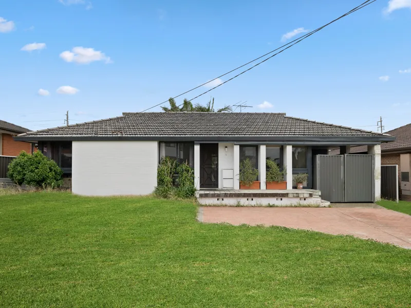 DA Approved for Two Freestanding Homes!