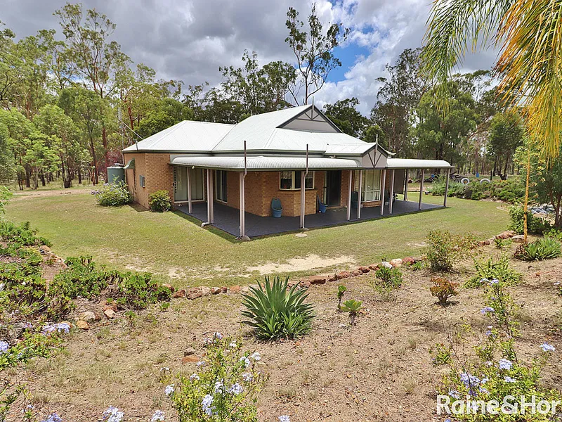 Colonial Brick home on 5 Acres close to Town