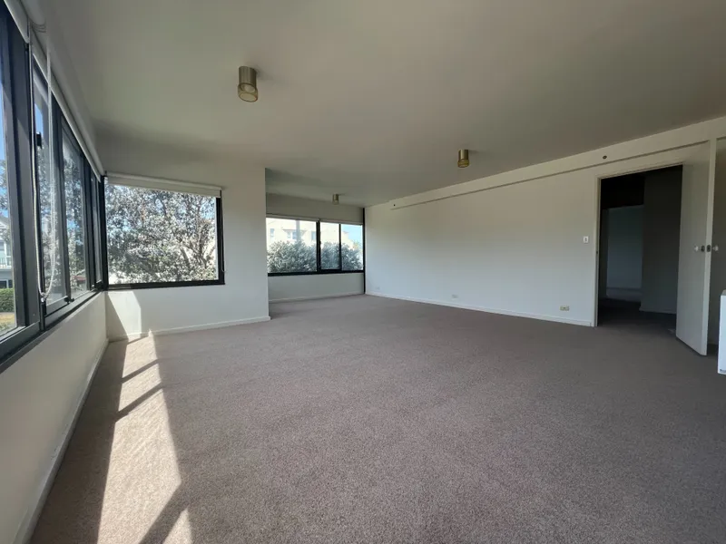 Fabulous location! Spacious two-bedroom apartment on the beach.