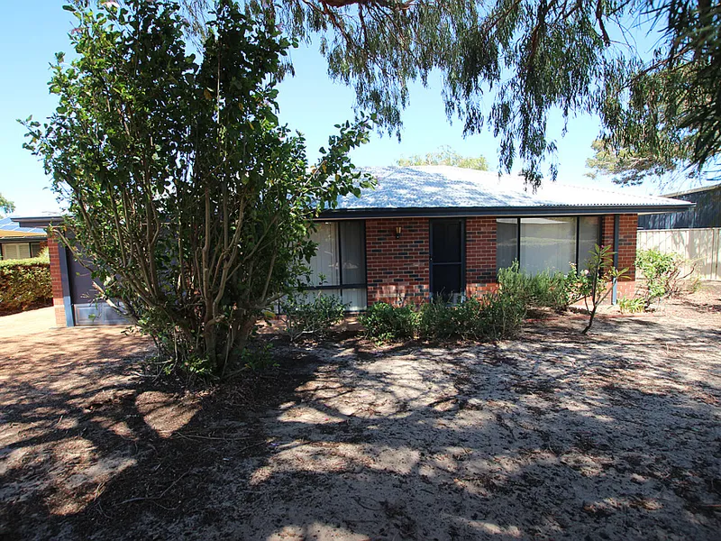 COMFORTABLE 2 X 1 UNIT $225,000