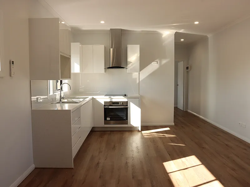 UPLIFTED GRANNY FLAT