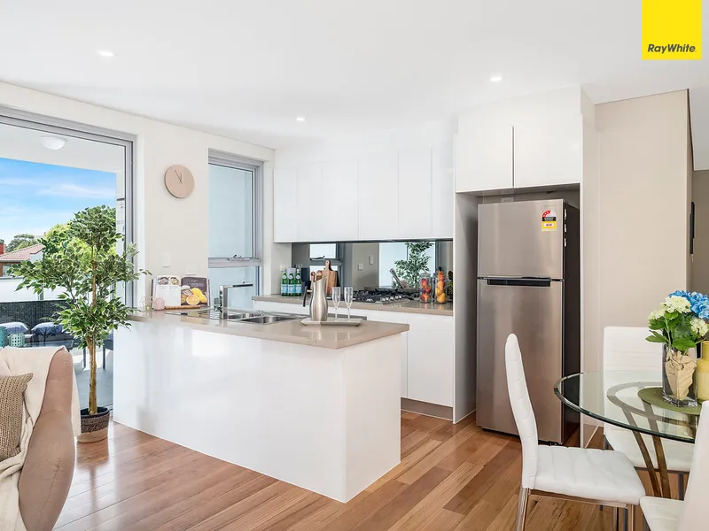 Modern 2 Bedroom Apartment
