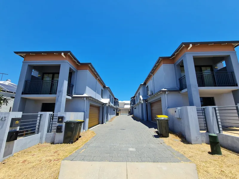 Whole Complex Leased Investment