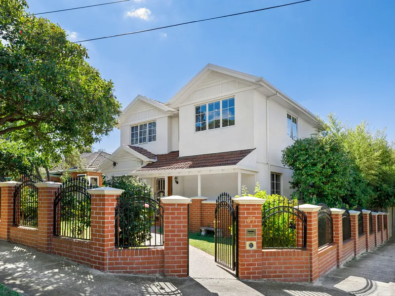 Expansive family residence in exceptional locale