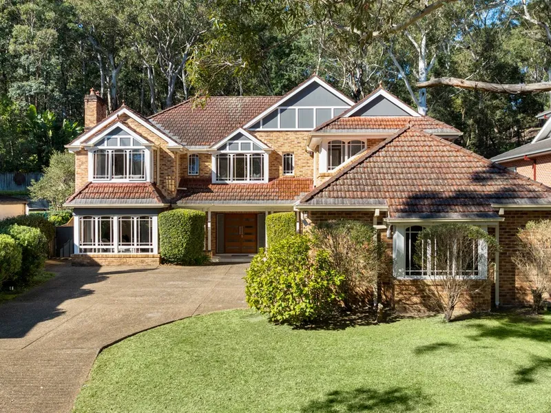 Modern Family Masterpiece, Palatial And Impressive