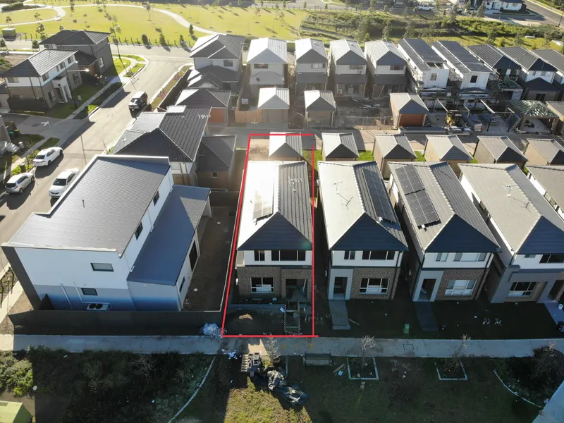 Brand New Extra Modern 4 bedroom House for Lease