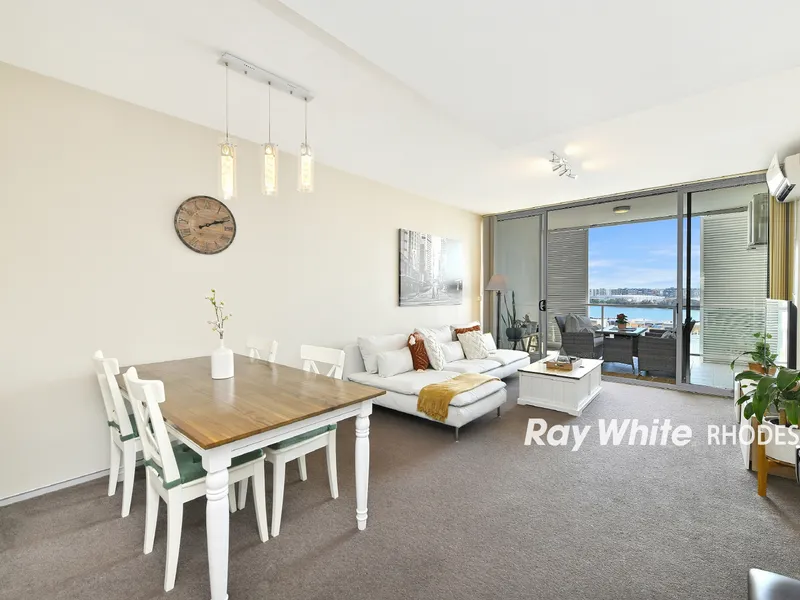 Resort style apartment capturing sensational views