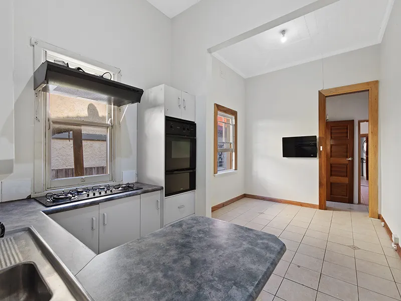 Great location and Value for Money - Beautifully appointed - todays open house cancelled due to poor weather conditions