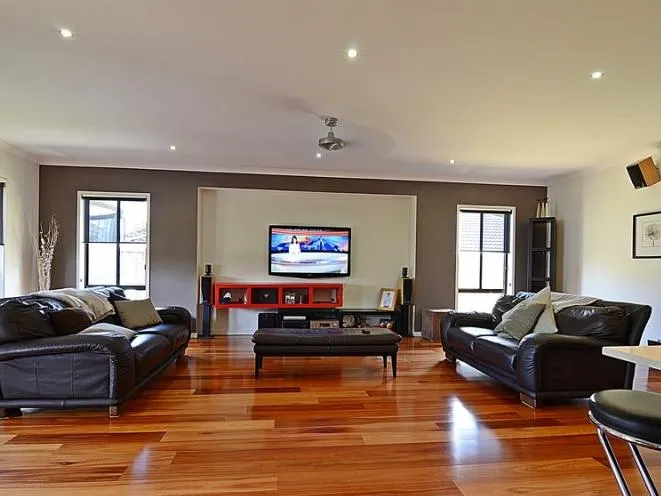 STUNNING 4BEDS PLUS STUDY HOME WITH 3 LIVING AREAS