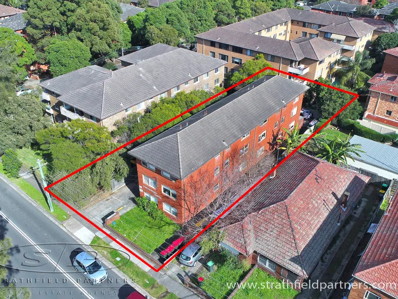 Ideal location - Block of 12 units! 