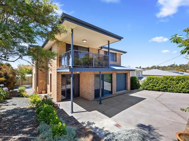 Immaculate Home with Ocean Views
