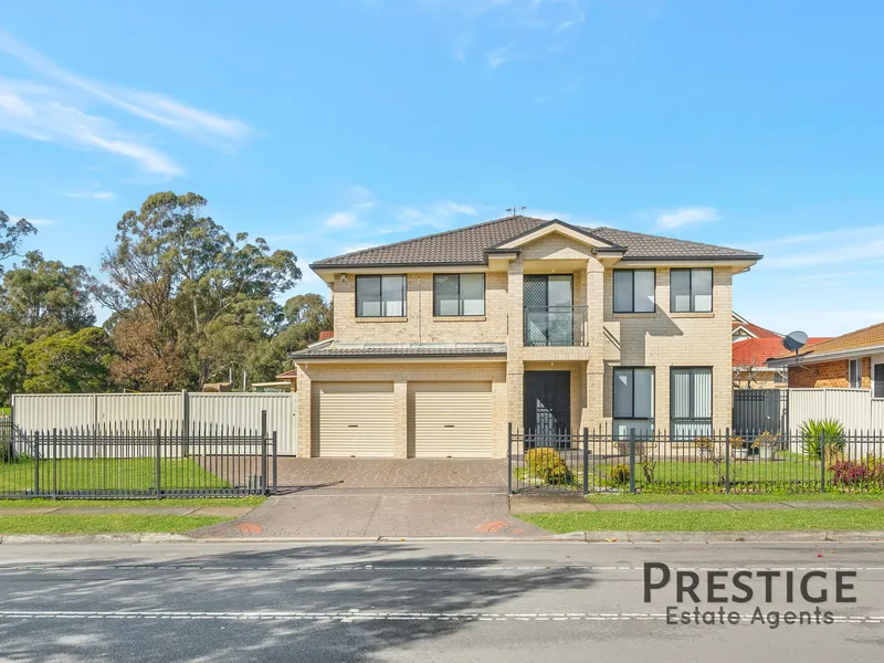 Large Family Residence!