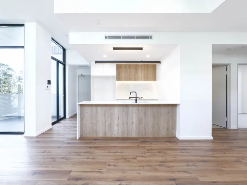 2 Bedroom plus Study with Low Strata Levies