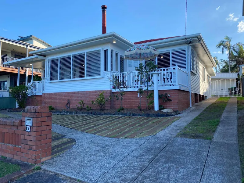EXPRESSIONS OF INTEREST - 3 Bedroom Fully Furnished House - A Drop In The Ocean - 3 Month Stay