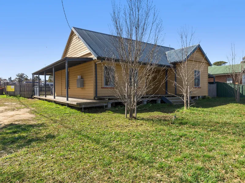 Charming Country Cottage