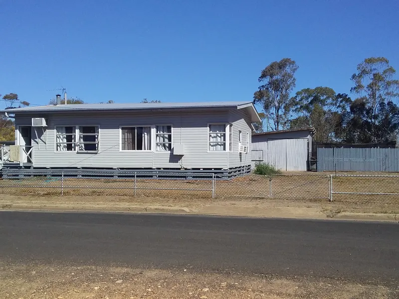 Great Size Block with 2 Street Frontage                    $185,000
