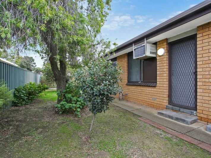 Convenient & Comfortable Living!