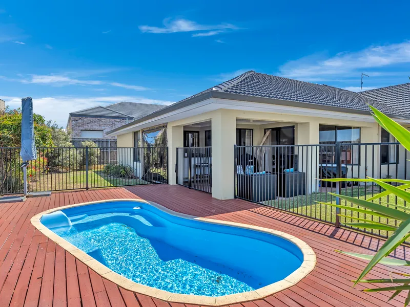 Gorgeous home in the heart of Halls Head. Monthly pool maintenance included.