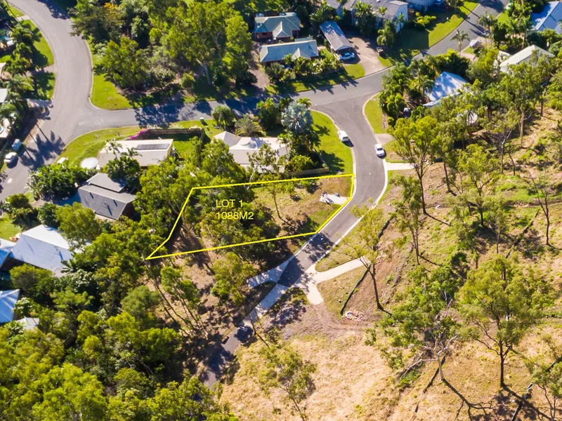 Huge 1088m2 Freehold Block & No Body Corporate