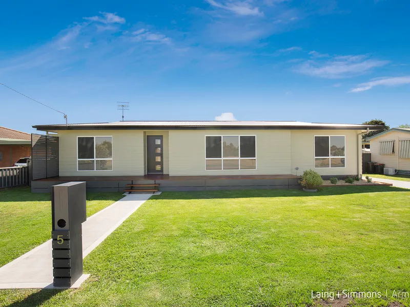 Renovated and Ready to Delight